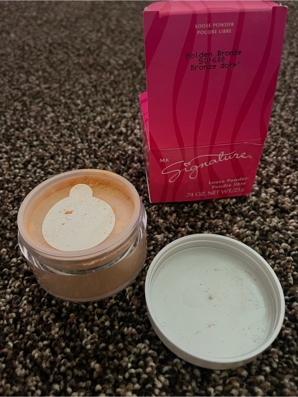 Signature Loose Setting Powder in Golden Bronze